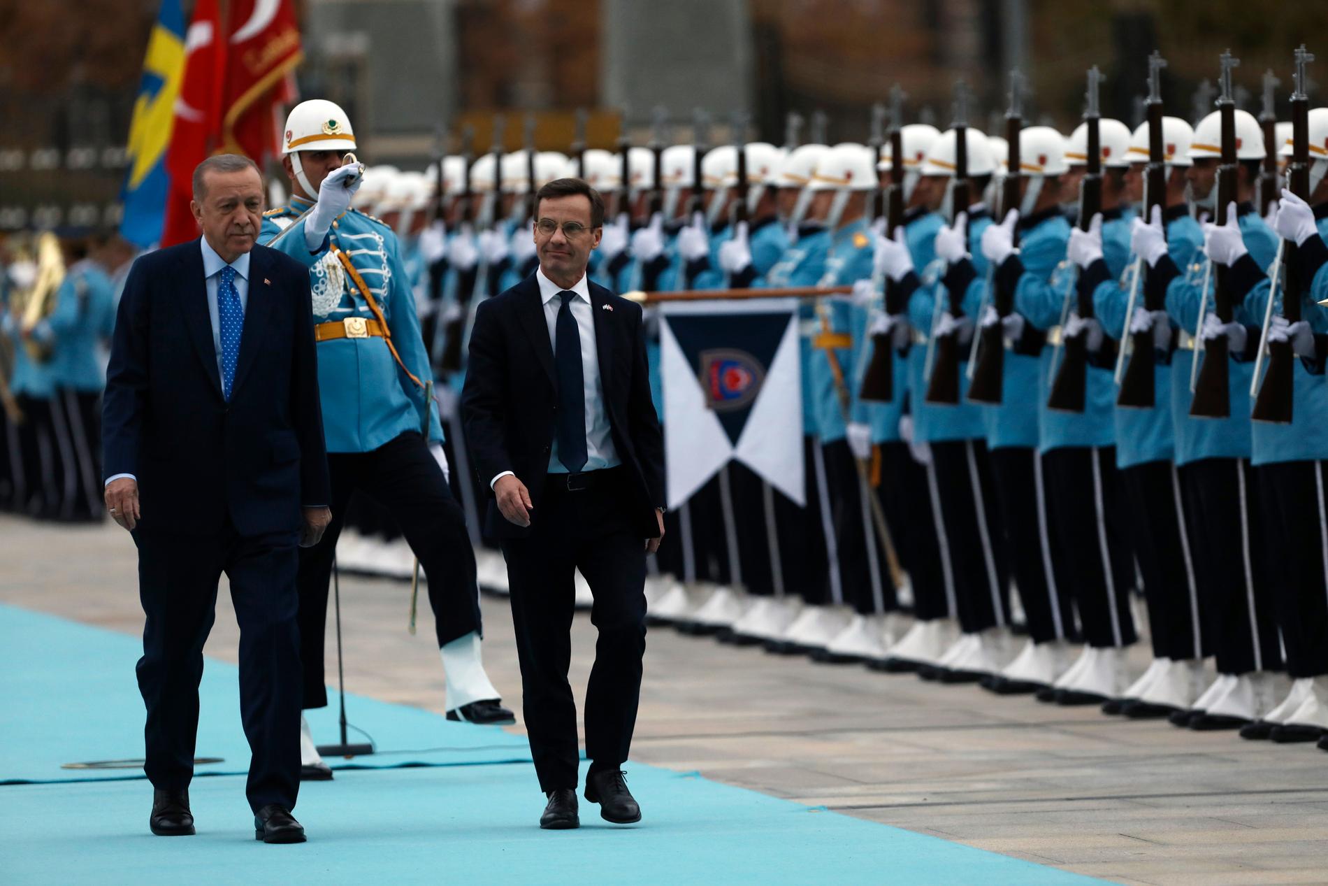 Turkiets president Erdoğan visar upp sig med Sveriges statsminister Kristersson (M)