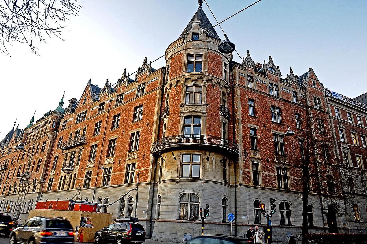 15 600 KVADRATMETER I fjol ombildade Skandia Bünsowska huset till bostadsrätter som bolaget sålde för 795 miljoner kronor.