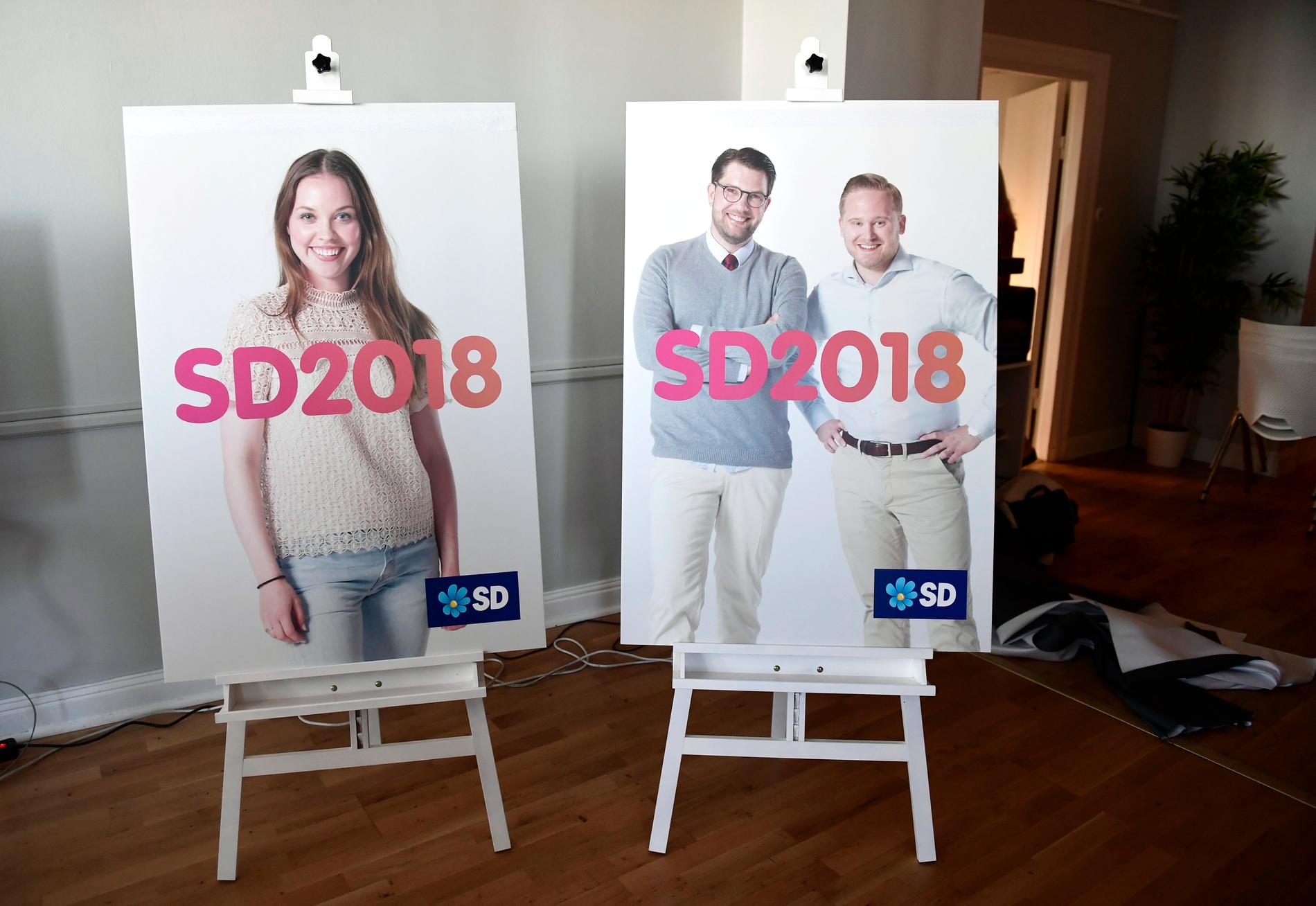 Två av Sverigedemokraternas valaffischer i årets valrörelse.