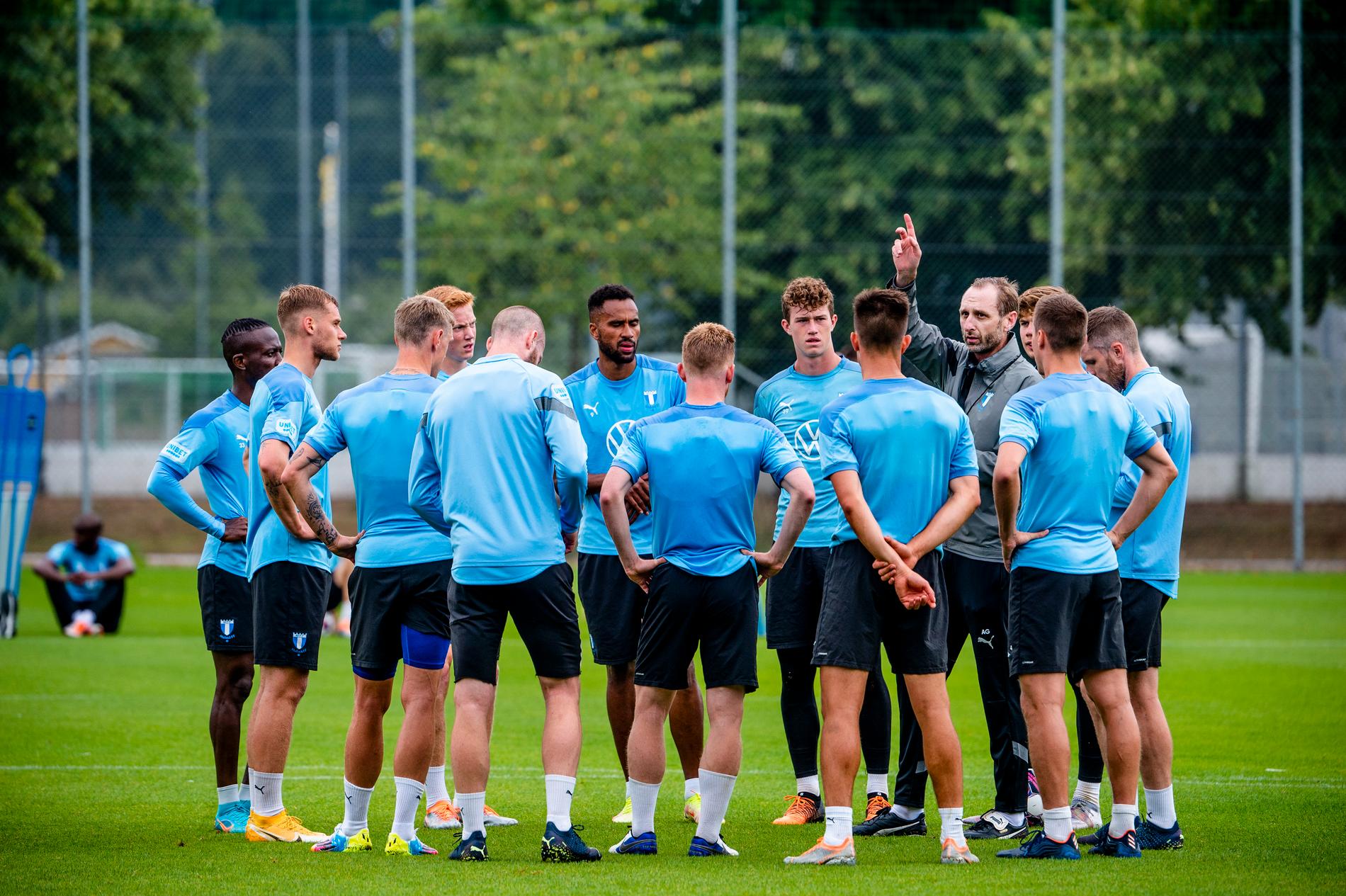 Malmö FF tränar under måndagen.
