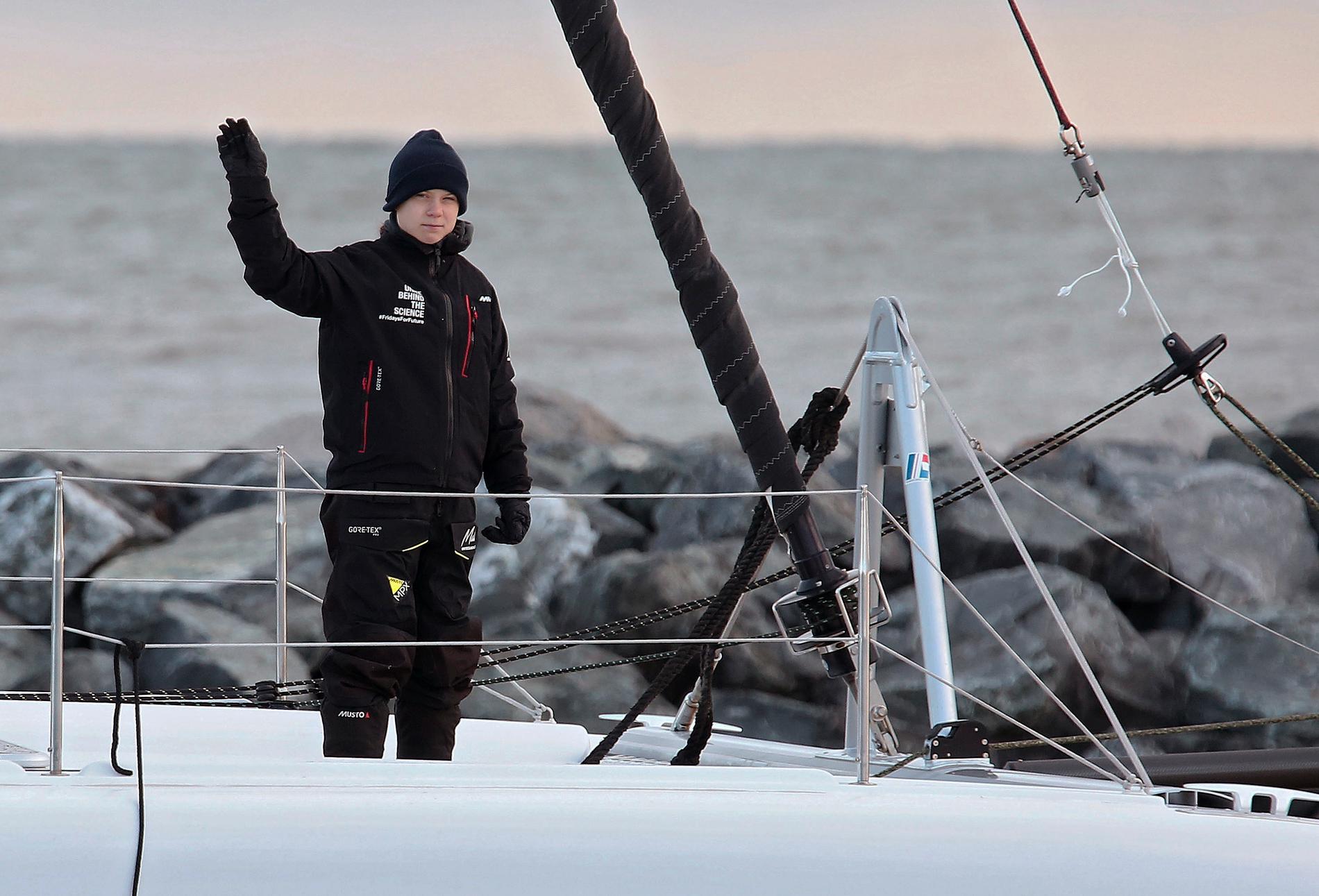 Greta Thunberg seglar ut från Hampton, Virginia, under onsdagen.