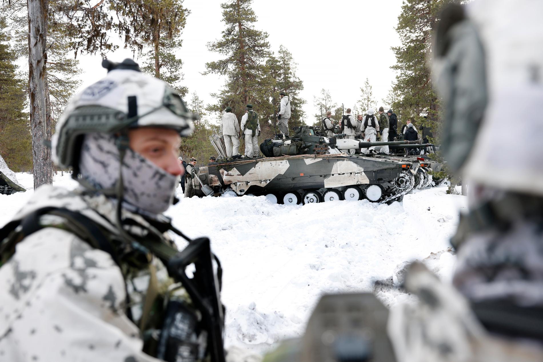 Sverige har skickat 4 500 soldater till Norge och Finland för att delta i övningen. 