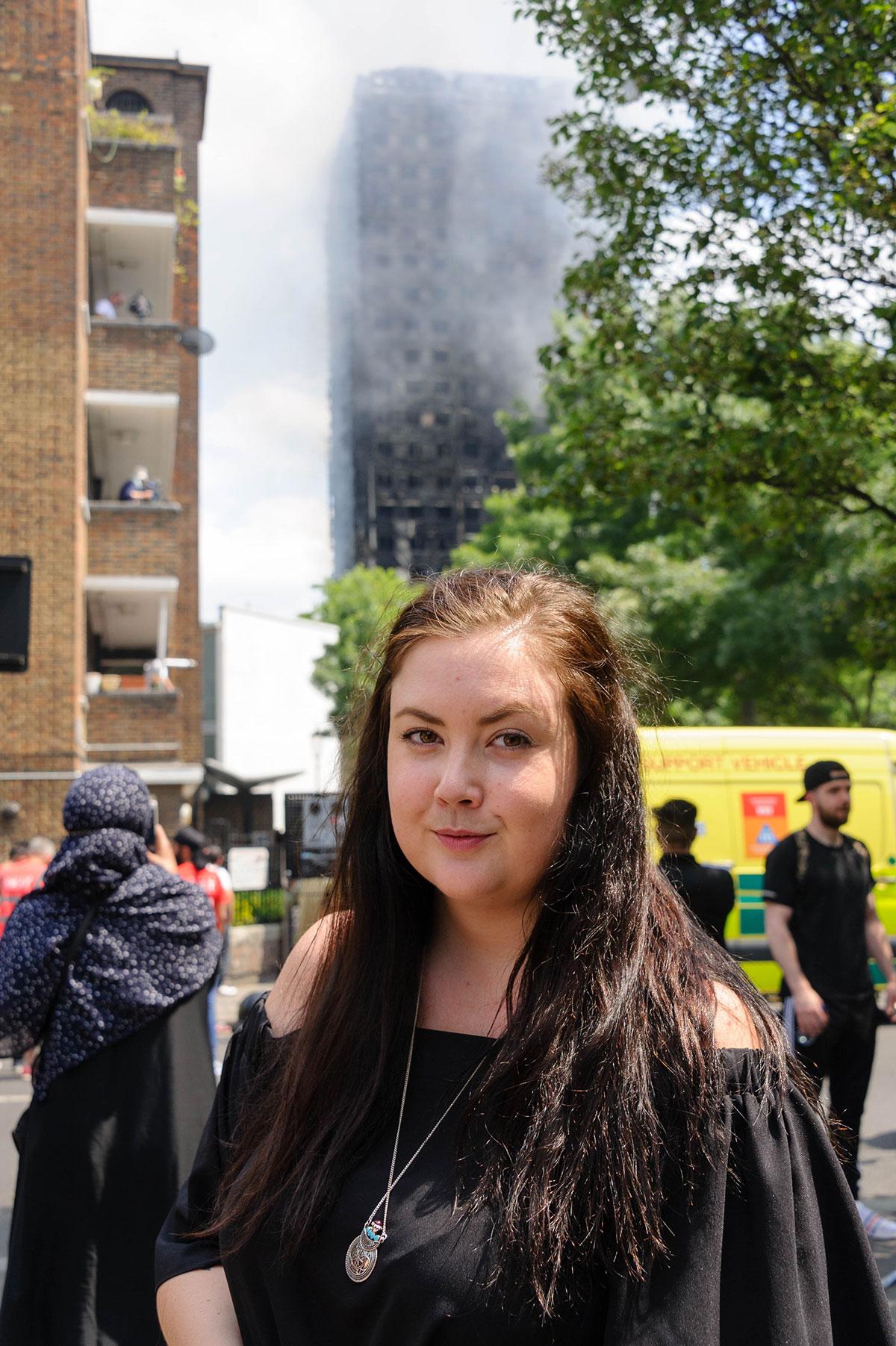 Viktoria, 26, från Göteborg vaknade av skrik: ”Folk skrek namnet på någon de saknade”. 