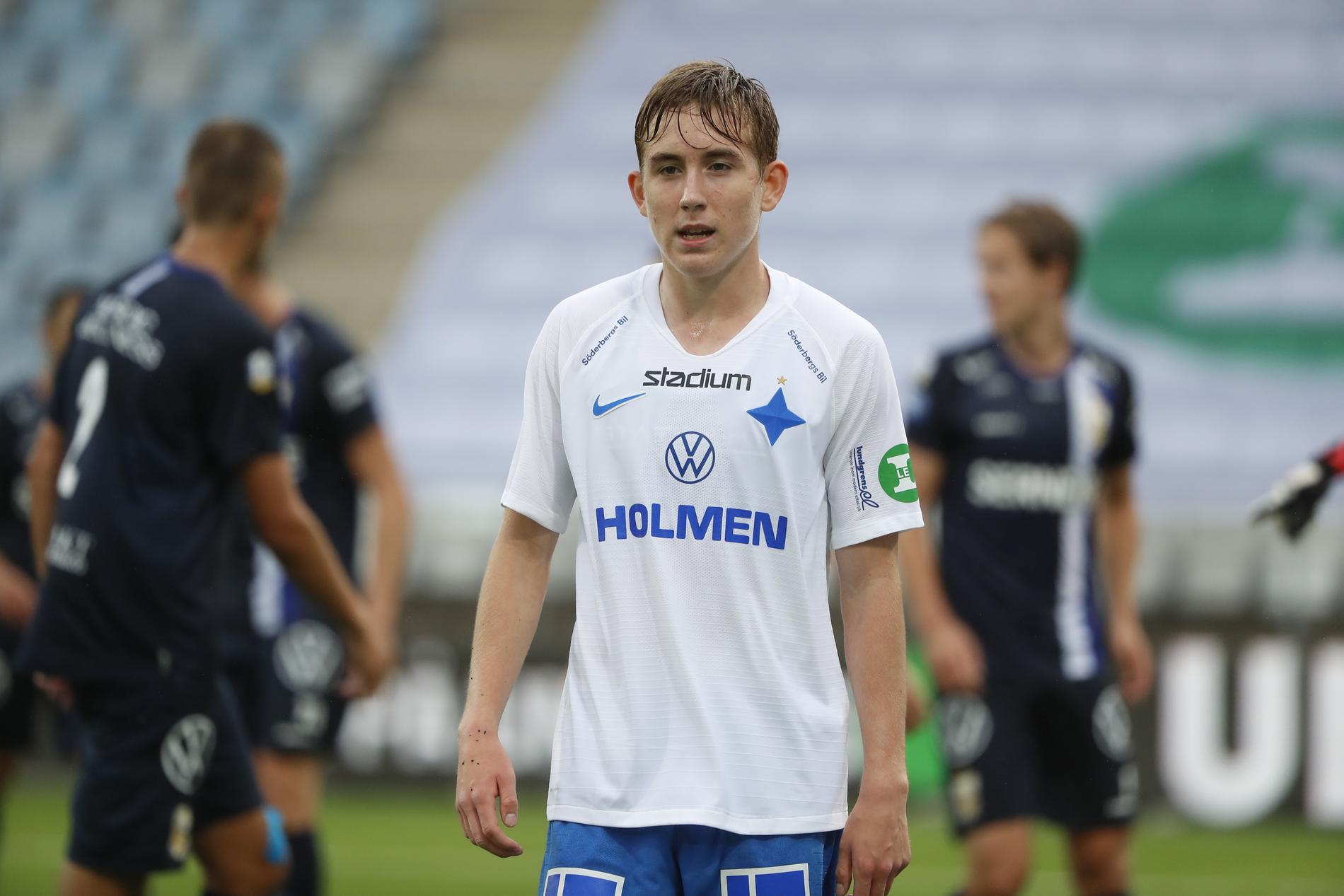 Isländske tonårstalangen Ísak Bergmann Jóhannesson förlänger kontraktet med IFK Norrköping. Arkivbild.