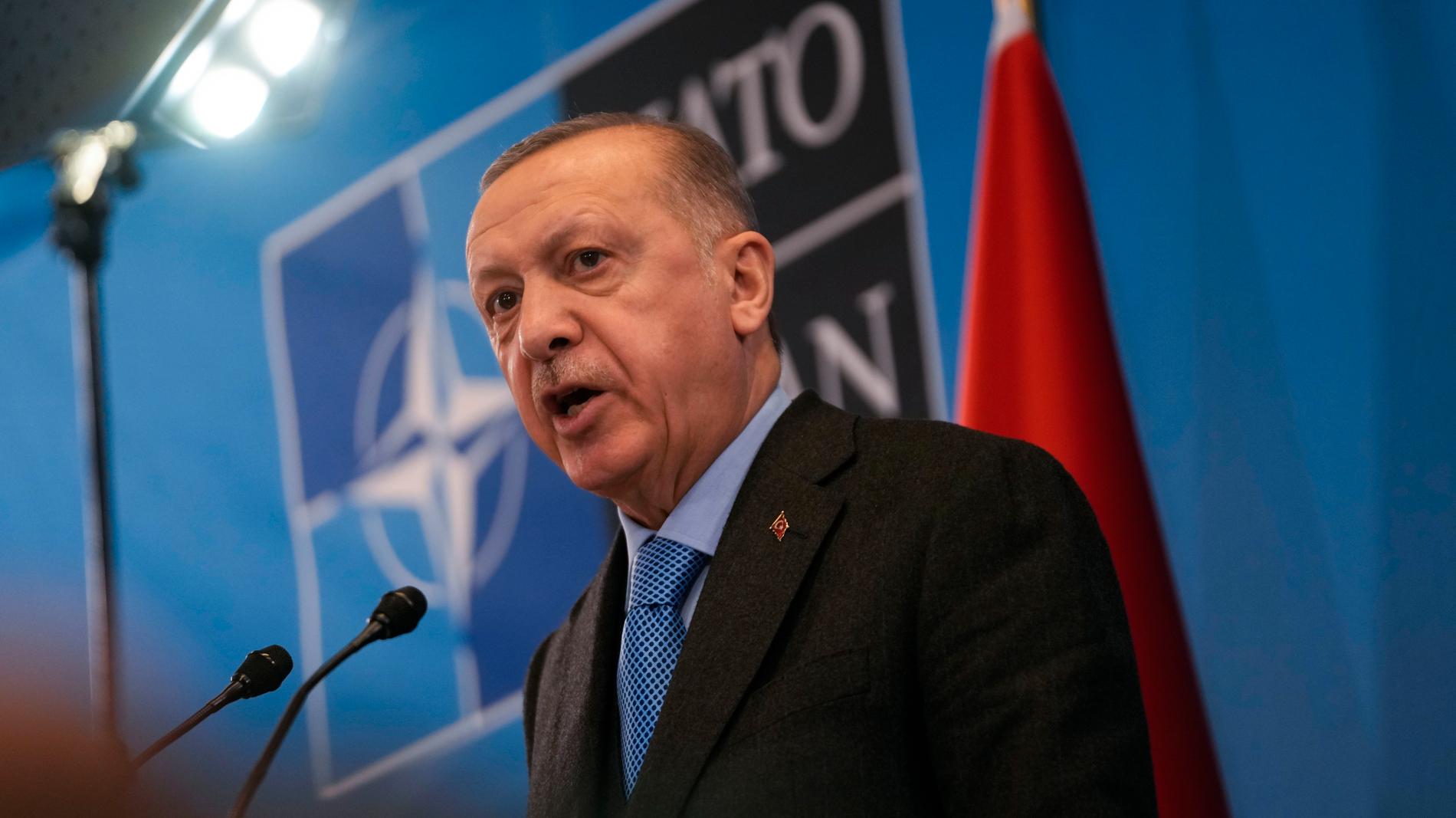 Turkiets president Recep Tayyip Erdogan förklarade sitt motstånd mot ett svenskt Nato-medlemskap häromdagen: ”Sverige har blivit ett hem för PKK och andra terrorgrupper. Vi ser inte positivt på deras medlemskap”, sa han då. 