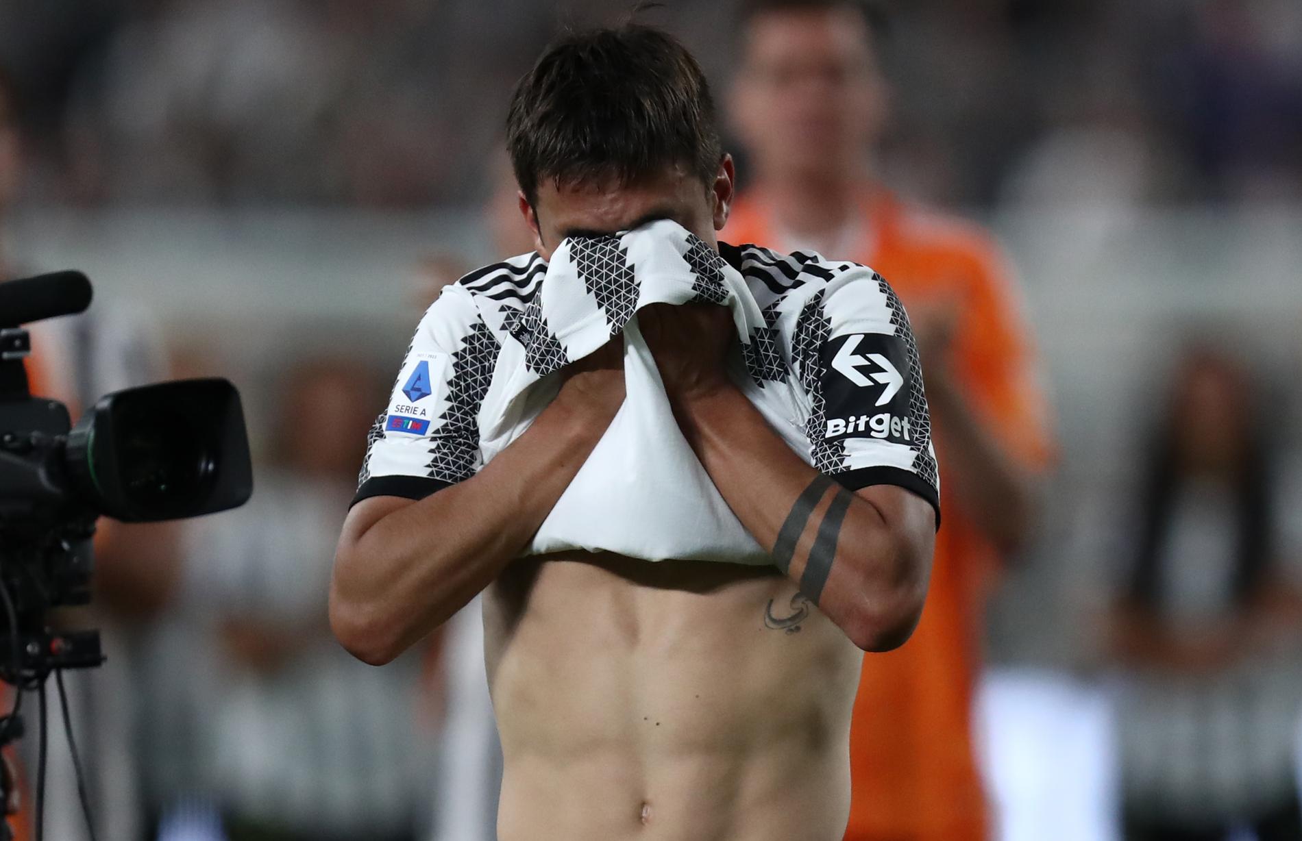 Paulo Dybala i tårar.