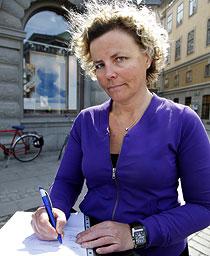 Anna Serner, VD för Tidningsutgivarna, Stockholm ”Jag uppmanar alla svenska medborgare att fortsätta skriva uner uppropet. Den här kampanjen kommer att pågå ända tills han blir frigiven. Nu måste vi öka tempot.”