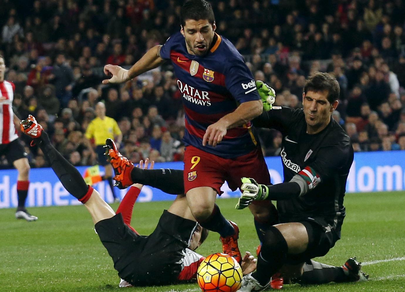 Luis Suarez hann före och fixade en straff som Messi säkert slog in. Efter det började lekstugan.