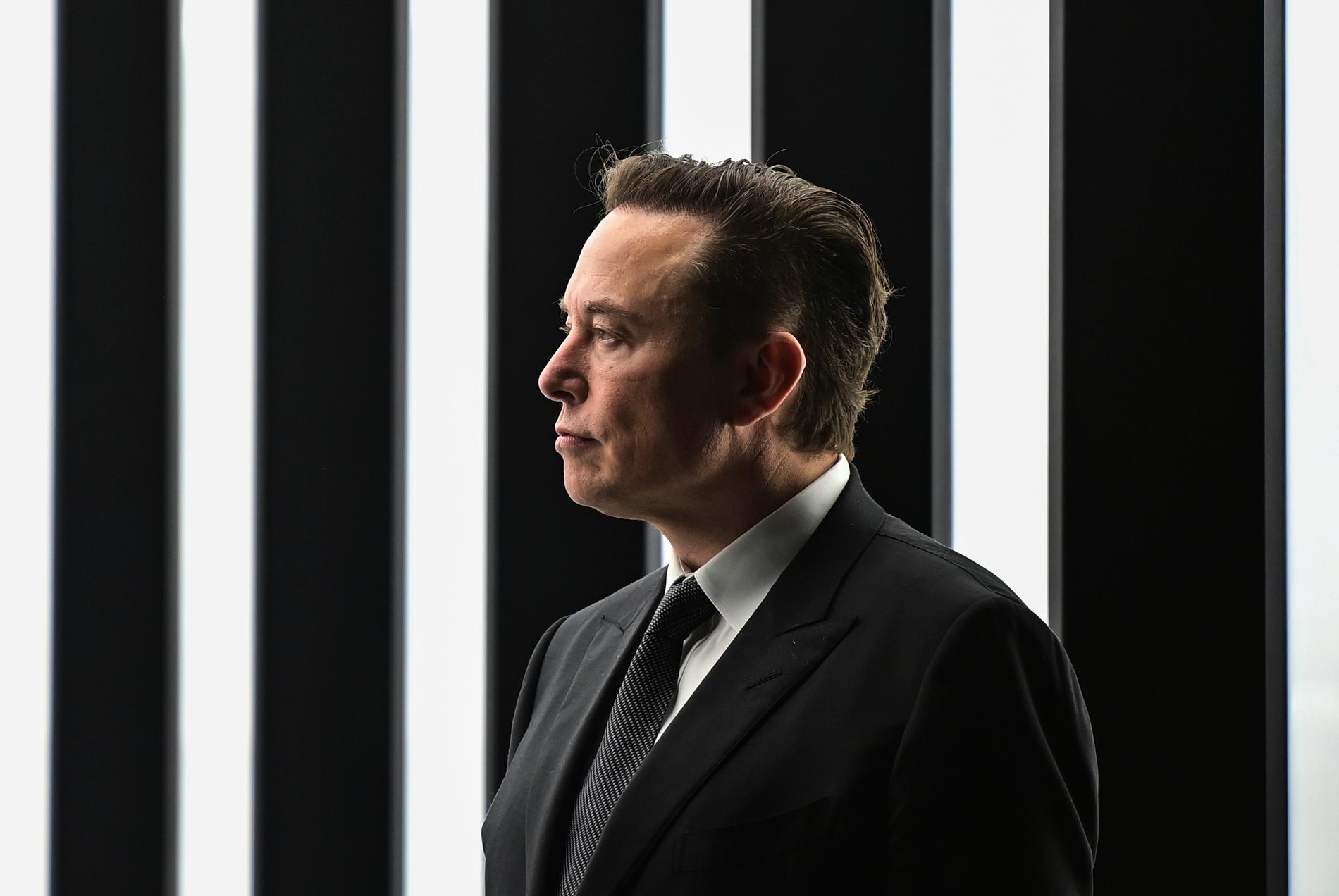 Elon Musk och Tesla riskerar miljardskadestånd. Arkivbild.