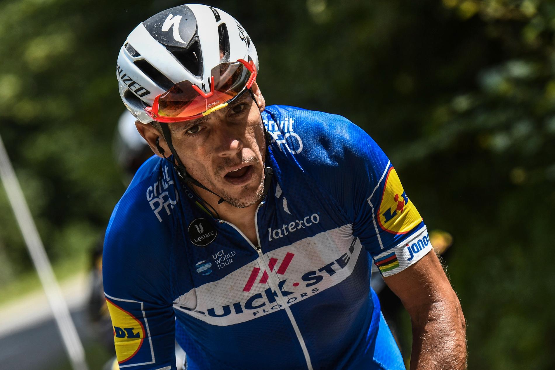 Philippe Gilbert tog sig i mål efter den våldsamma kraschen – men efteråt stod det klart att det är färdigcyklar för belgaren i Tour de France.
