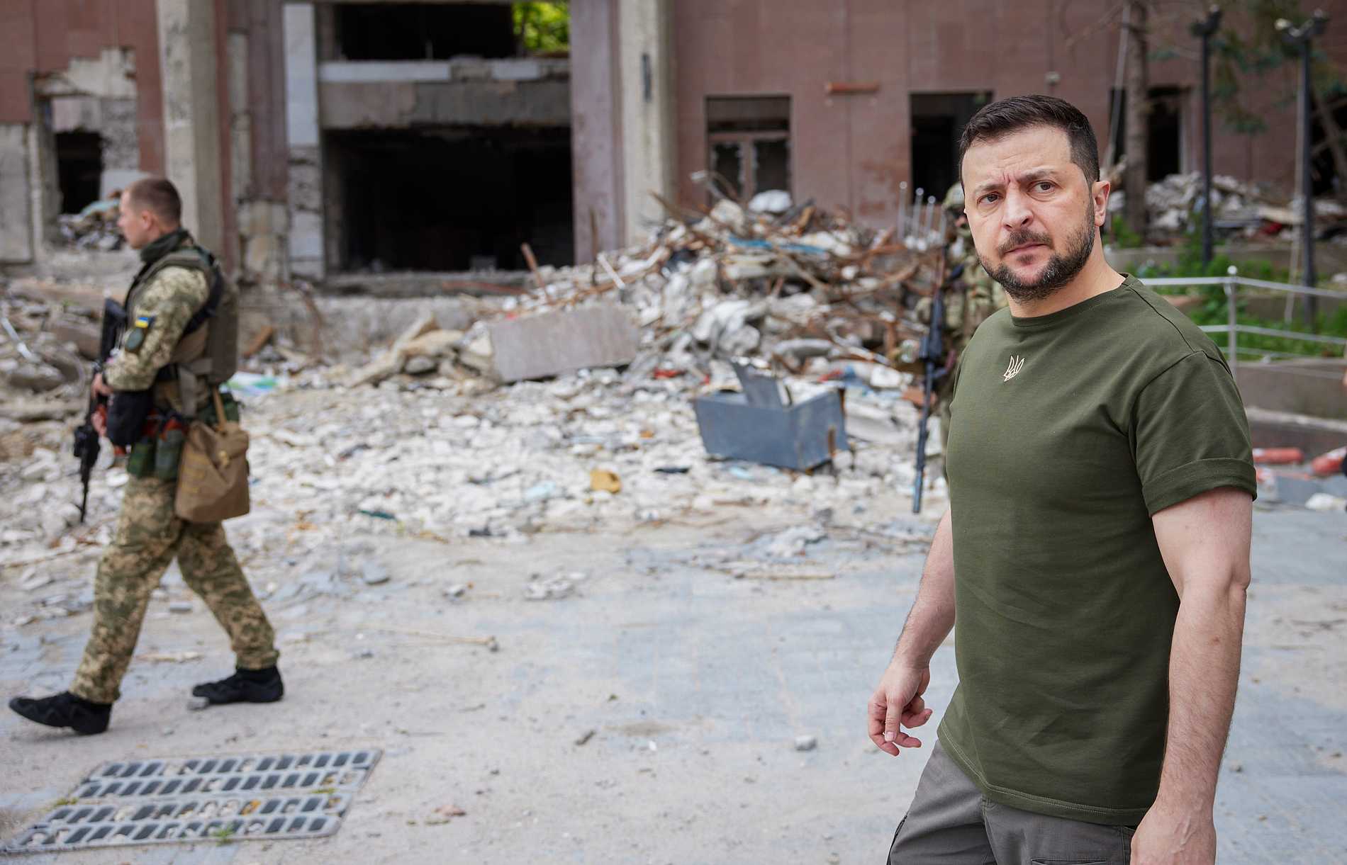 Ukrainas president Volodymyr Zelenskyj säger att vapnen från väst har fått effekt i kriget.