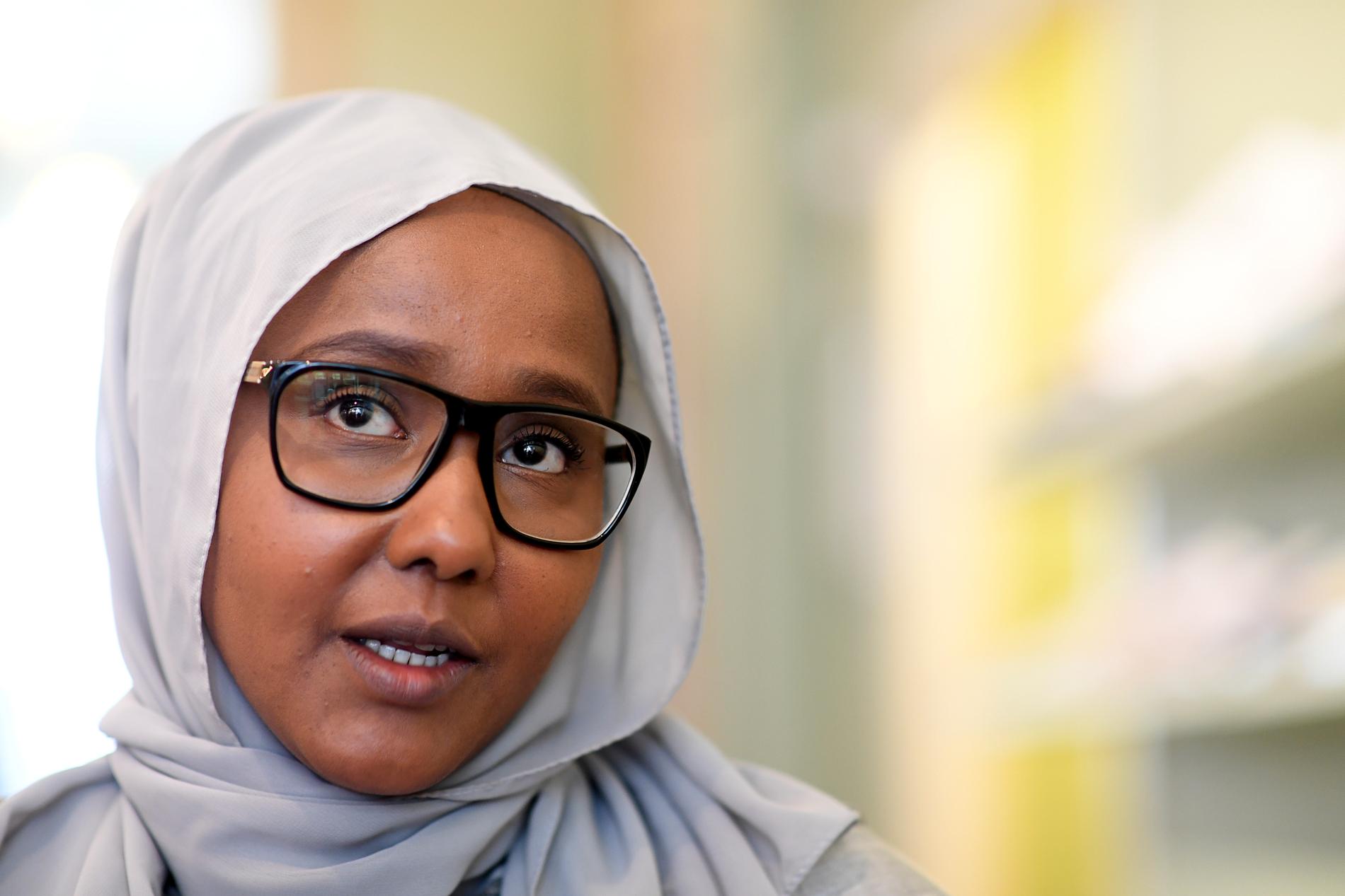 Leila Ali Elmi, 30, är den första kvinnan med somalisk bakgrund att väljas in i riksdagen.