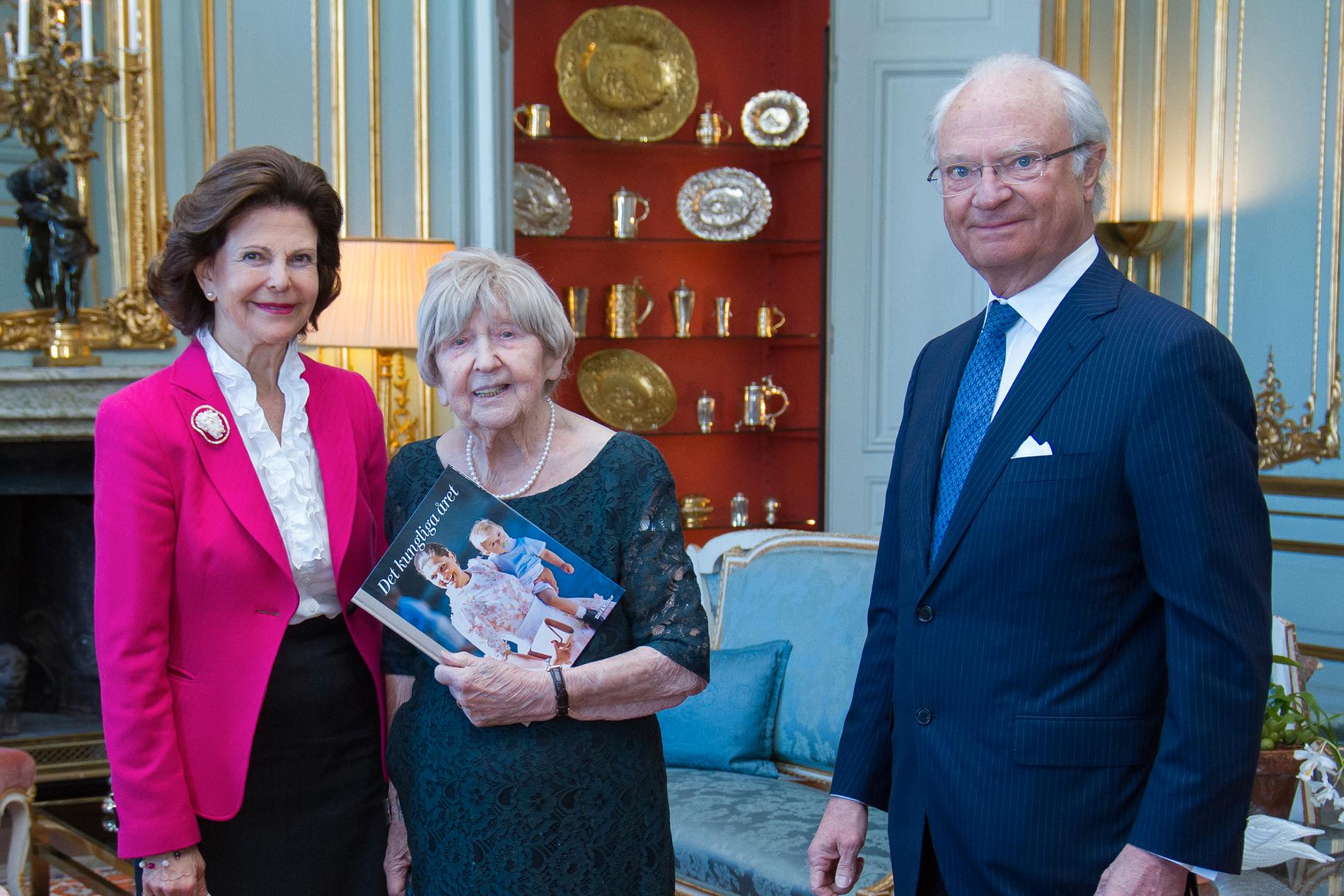 Drottning Silvia, Dagny Carlsson och kung Carl Gustaf. 