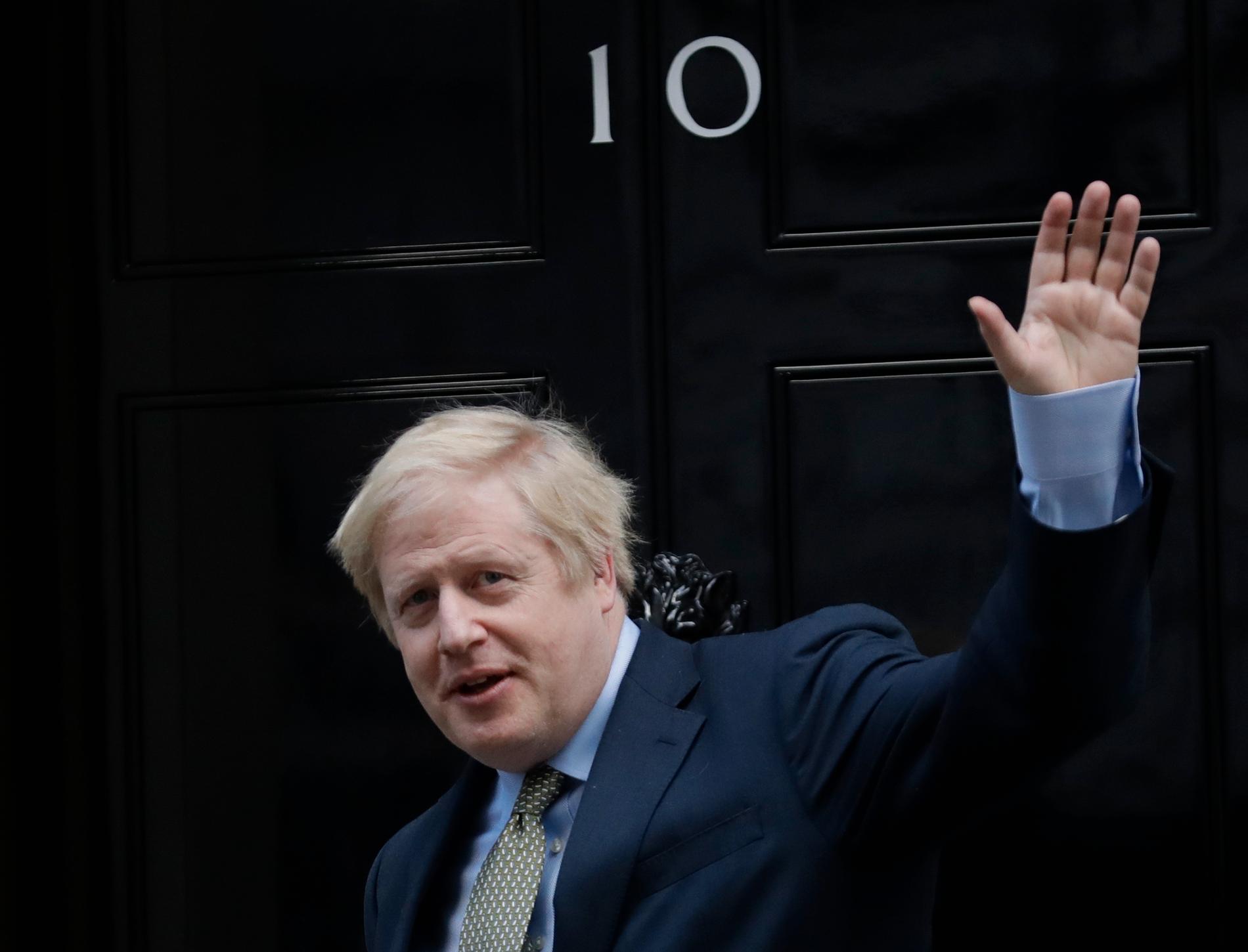 Storbritanniens premiärminister Boris Johnson säkrar sin makt över officiella bostaden 10 Downing Street och därmed över Storbritannien efter jordskredssegern i parlamentsvalet.