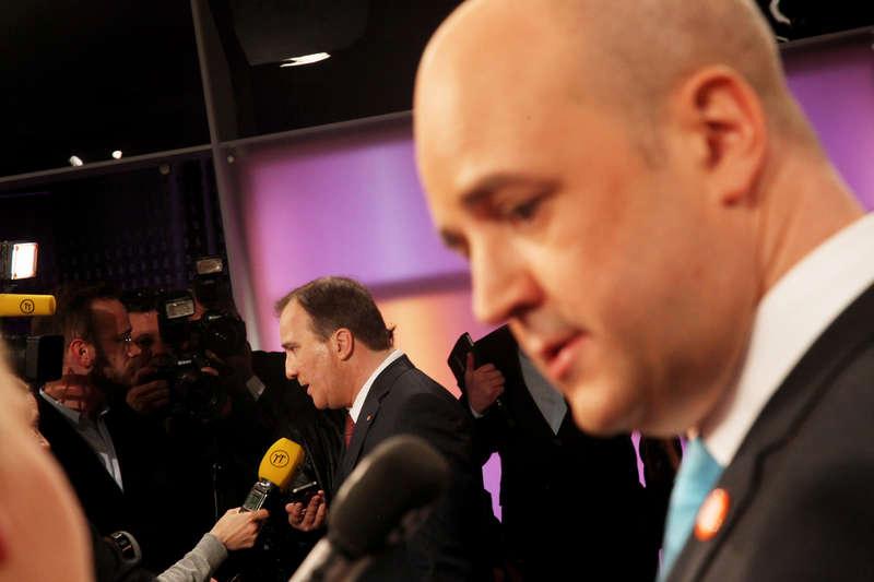 Hårda ord De politiska påhoppen under gårdagens partiledardebatt i ”Agenda” tog inte slut när kamerorna slocknade. Reinfeldt och Löfven var hårda mot varandra – och det var även deras partikamrater.
