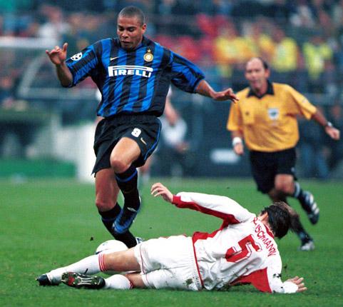 Målkrutet var torrt även i italienska Inter – men det var också här skadeproblemen tog start. Mellan 1997 och 2002 gjorde Ronaldo bara 68 framträdanden i Intertröjan.