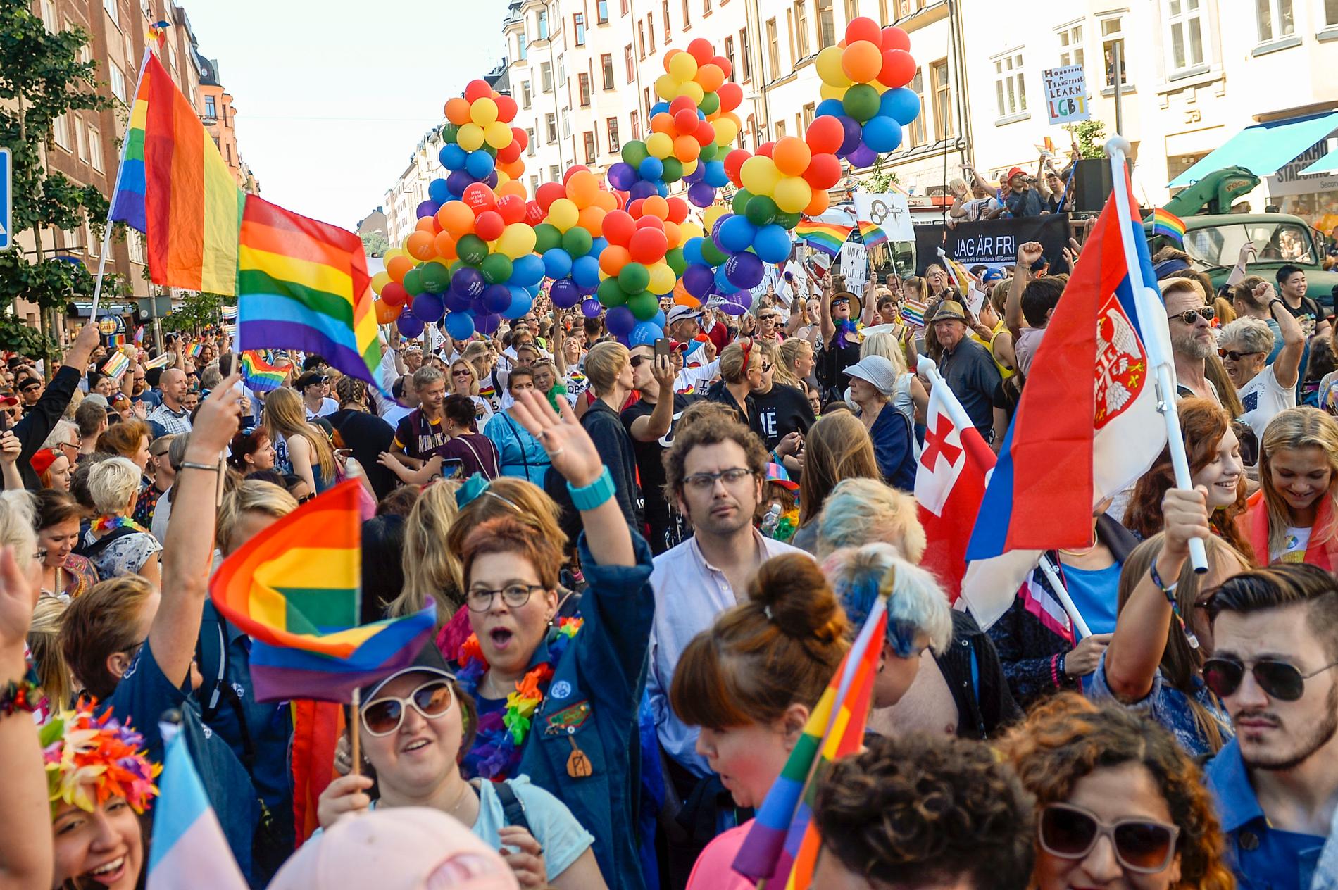 Prideparaden i Stockholm 2015.