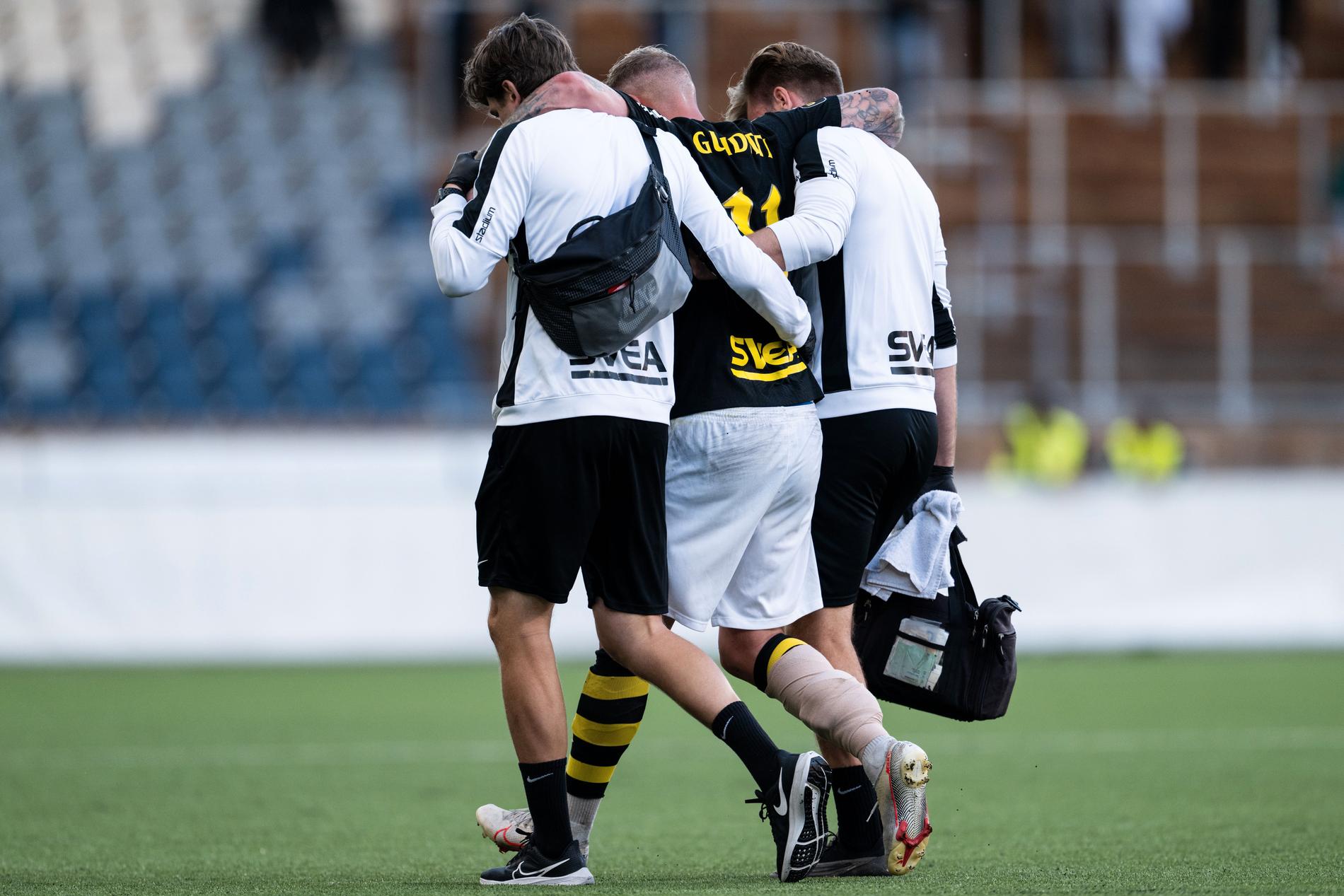 John Guidetti tvingades lämna AIK:s match mot Dalkurd.