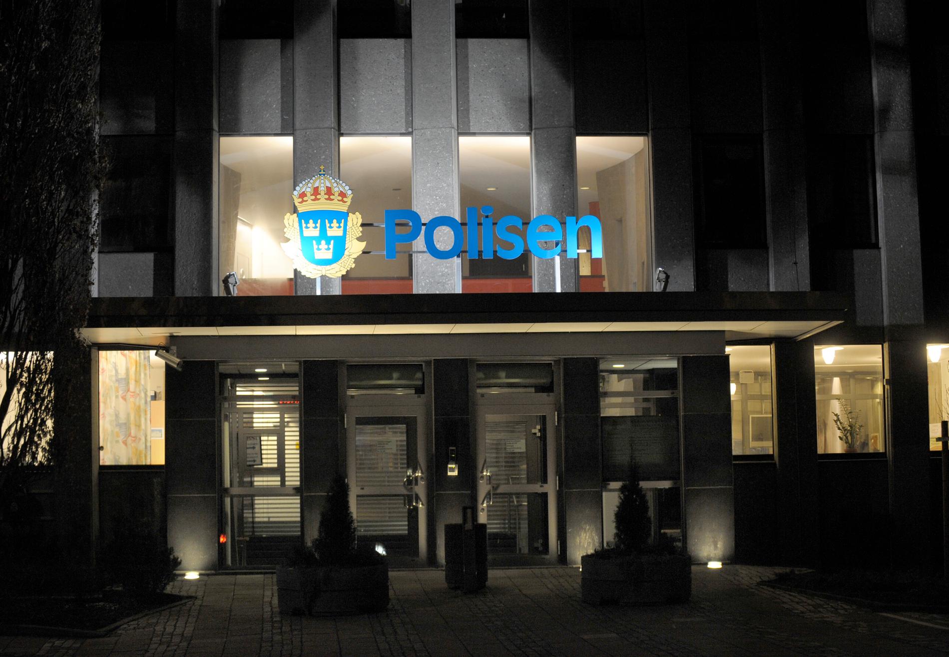 En man misstänks för mordbrand i en cell på polishuset i Västerås. Arkivbild.