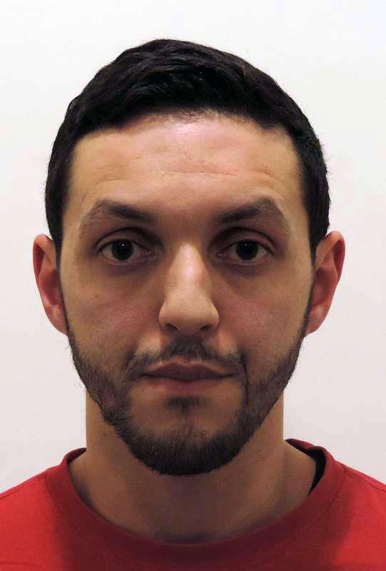 Mohamed Abrini, 30, uppger att han är ”mannen i hatten” från attackerna i Bryssel.