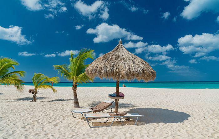 Eagle Beach på Aruba är nummer tre på listan. 
