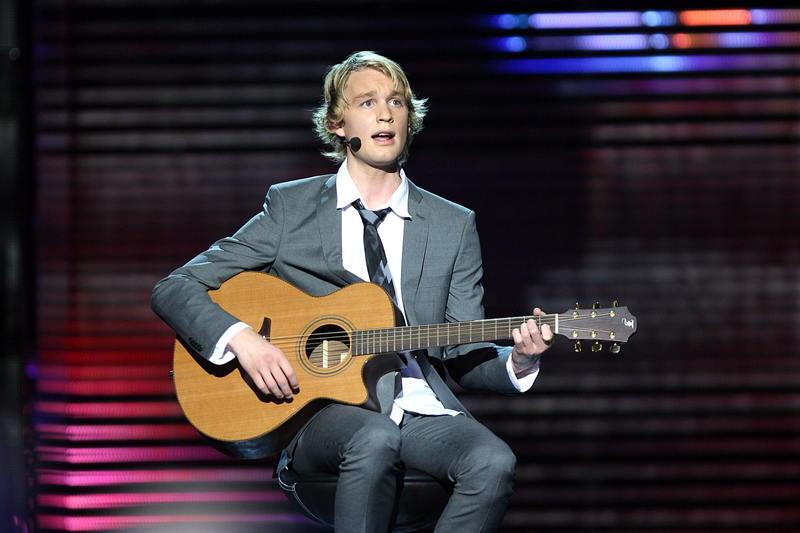 Björn Gustafsson underhåller i Melodifestivalen.