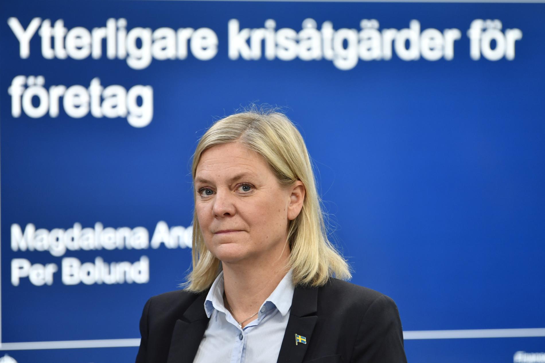 Finansminister Magdalena Andersson (S) utesluter inte ytterligare coronastöd till krogar, efter planerna på ett alkoholstopp efter klockan 22. Arkivbild.