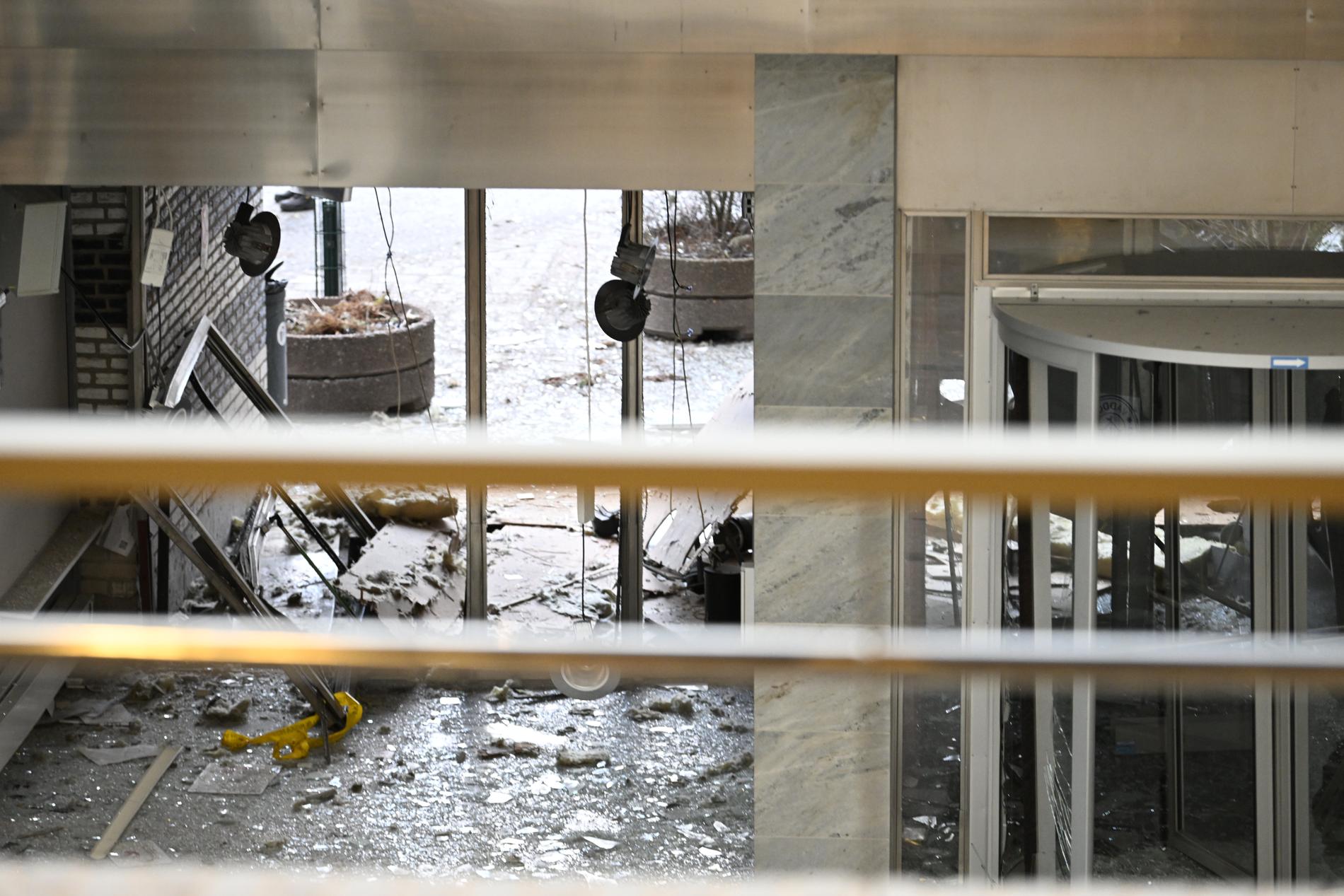 Trappuppgången i Kista blev förstörd den 18 januari. 