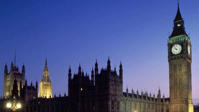 Ett av Londons mest kända landmärken, klocktornet Big Ben, stängs för turister.