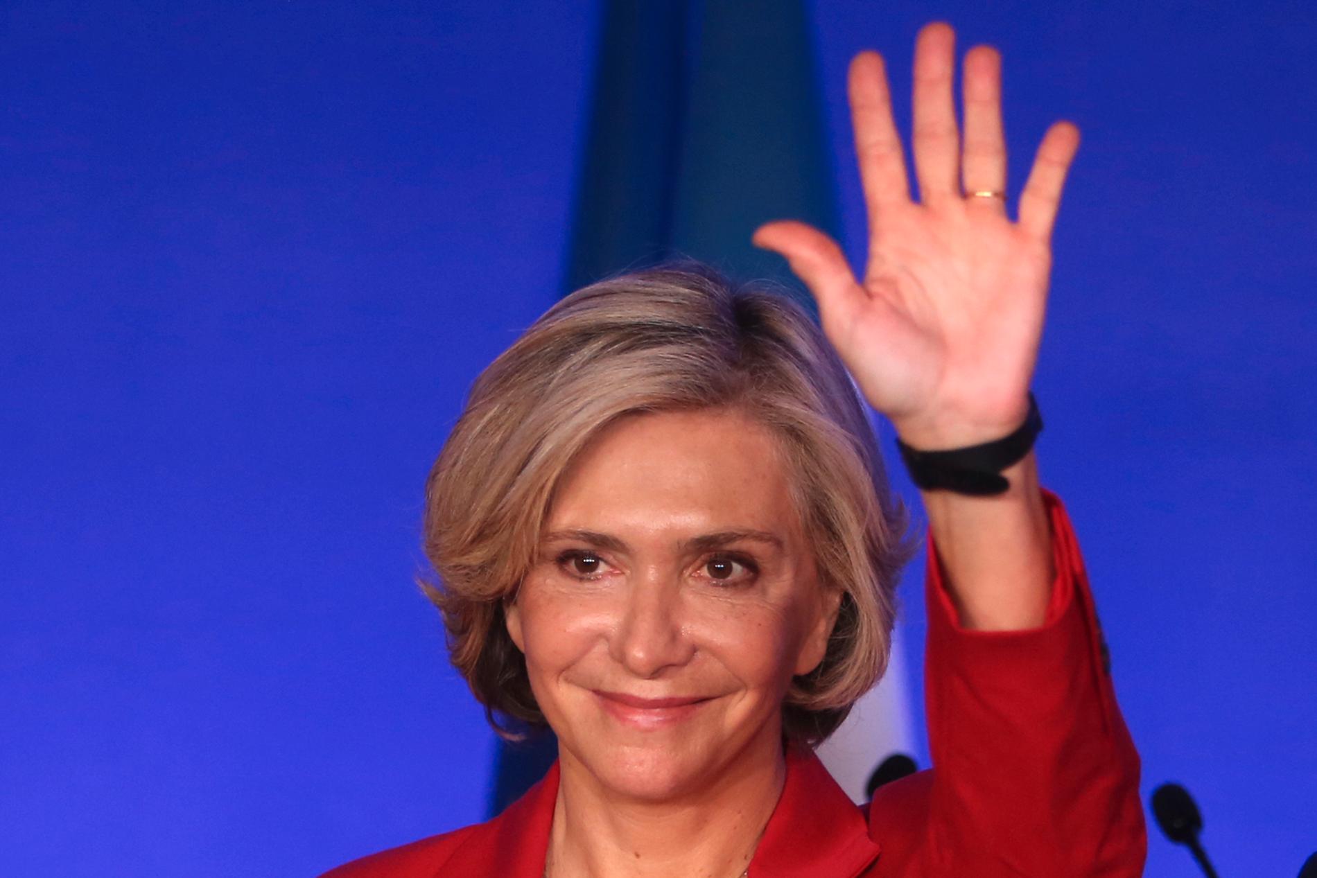 Valérie Pécresse, regional ledare i Paris-regionen Île-de-France, valdes i lördags till presidentkandidat för franska högerpartiet Republikanerna (LR).