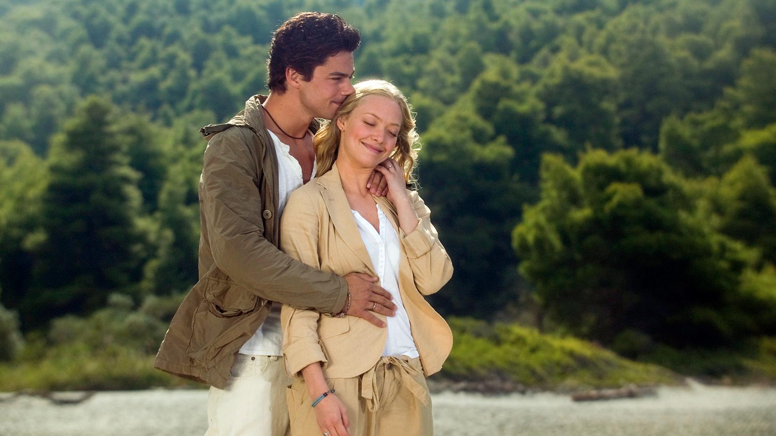 Amanda Seyfried och Dominic Cooper i första ”Mamma Mia”-filmen.