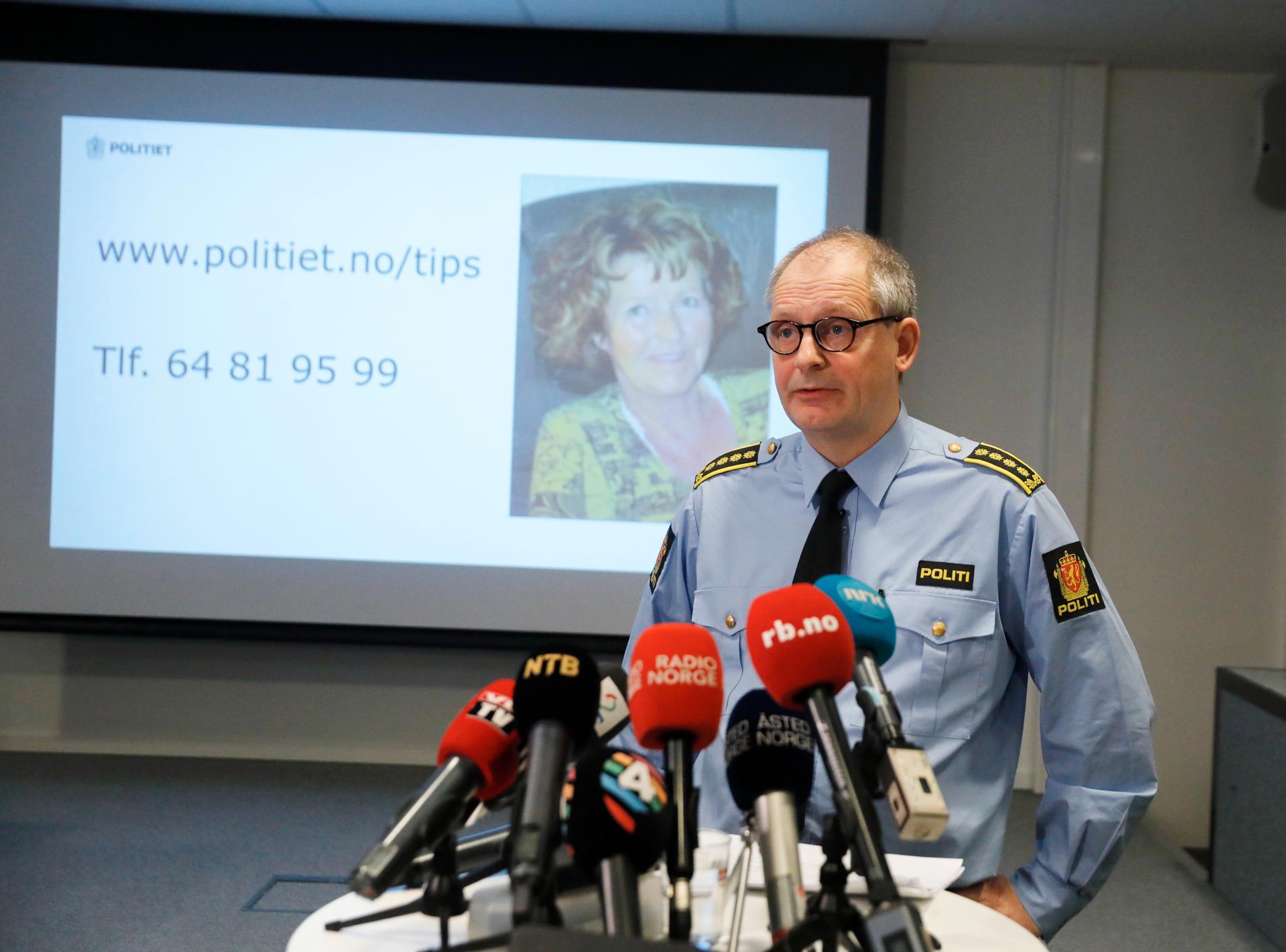 förundersökningsledare Tommy Brøske efterlyser tips i sökandet efter försvunna Anne-Elisabeth Falkevik Hagen, 68.