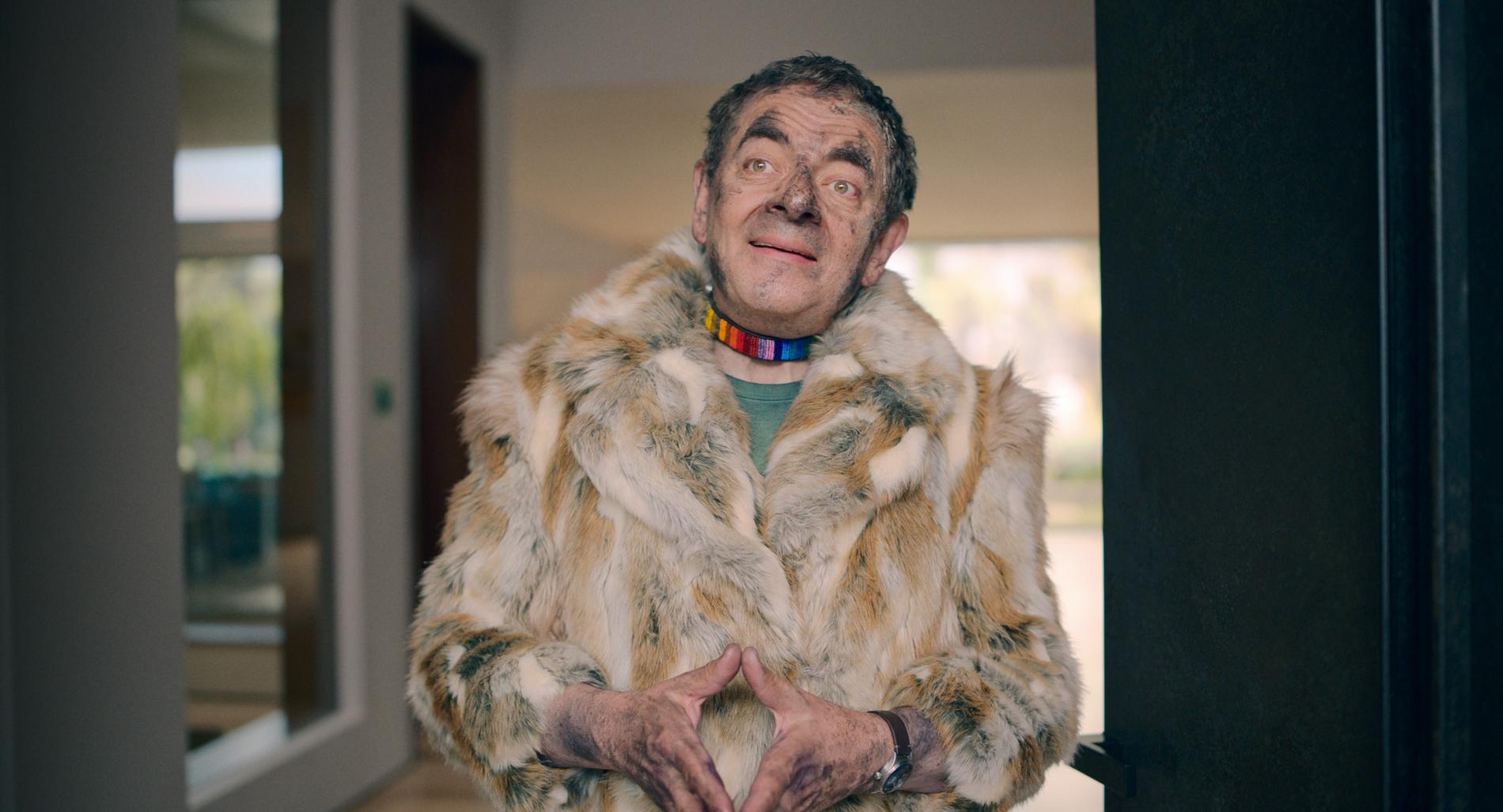 Rowan Atkinson som Trevor i ”Man vs Bee”.