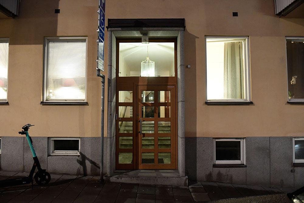 28 män greps för sexköp i polisens "Insats torsk". Spaningen pågick i en vecka mot ett 20-tal adresser. Gripandet vid en lägenhetsbordell på Östermalm i Stockholm blev mycket omskrivet.