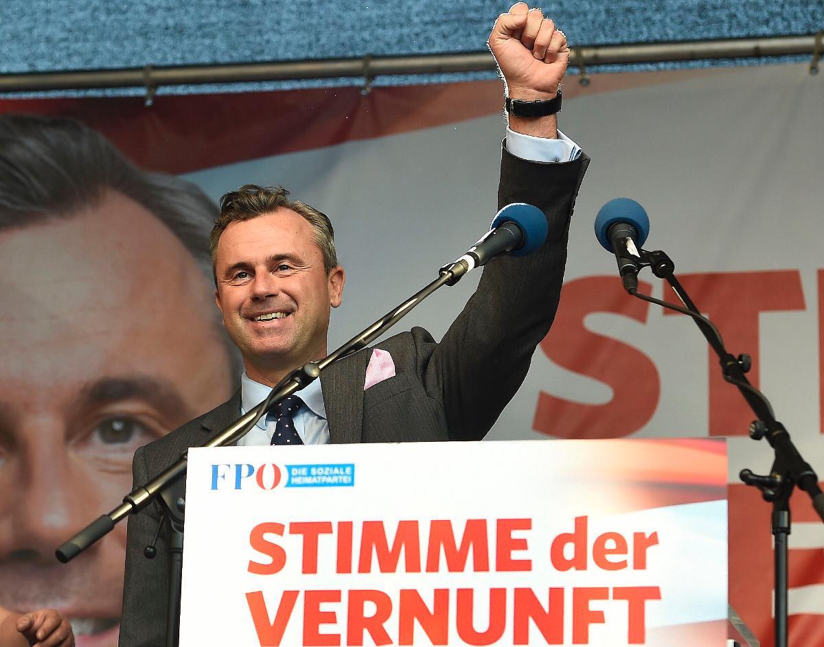 Norbert Hofer från det högerpopulistiska partiet FPÖ.