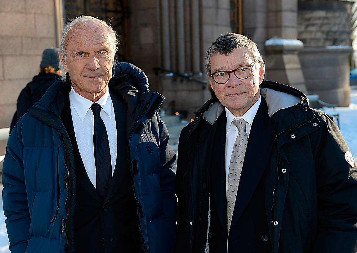 Finansmannen Sven-Olof Johansson och hans kollega Anders Keller har sponsrat Fryshuset och arbetat tillsammans med Anders Carlberg. 
– Han hade ett varmt hjärta och var en stor entreprenör, säger Anders Keller.