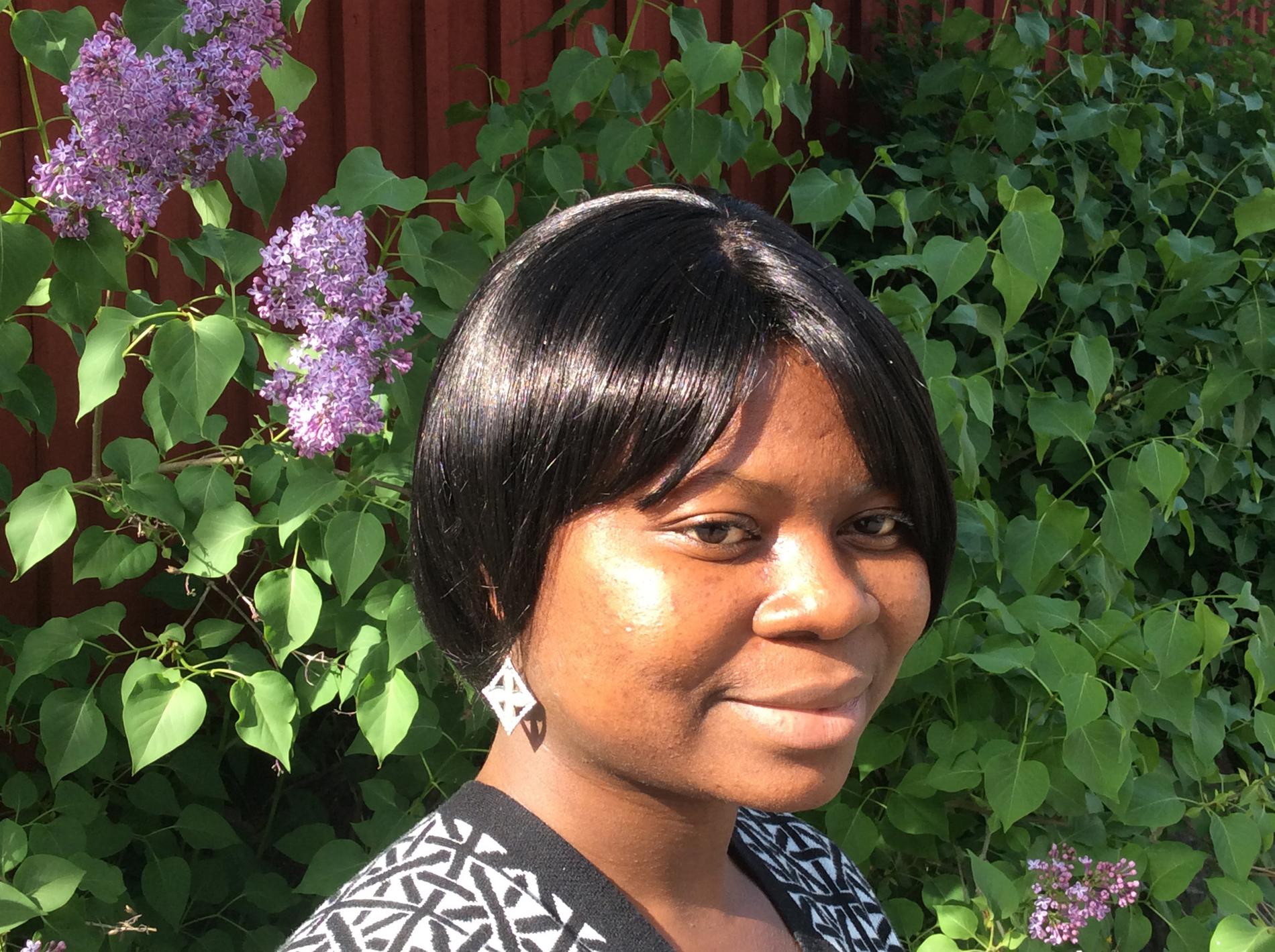 Doreen Amuzu studerar till bristyrket undersköterska. Nu kan hon utvisas till Ghana.