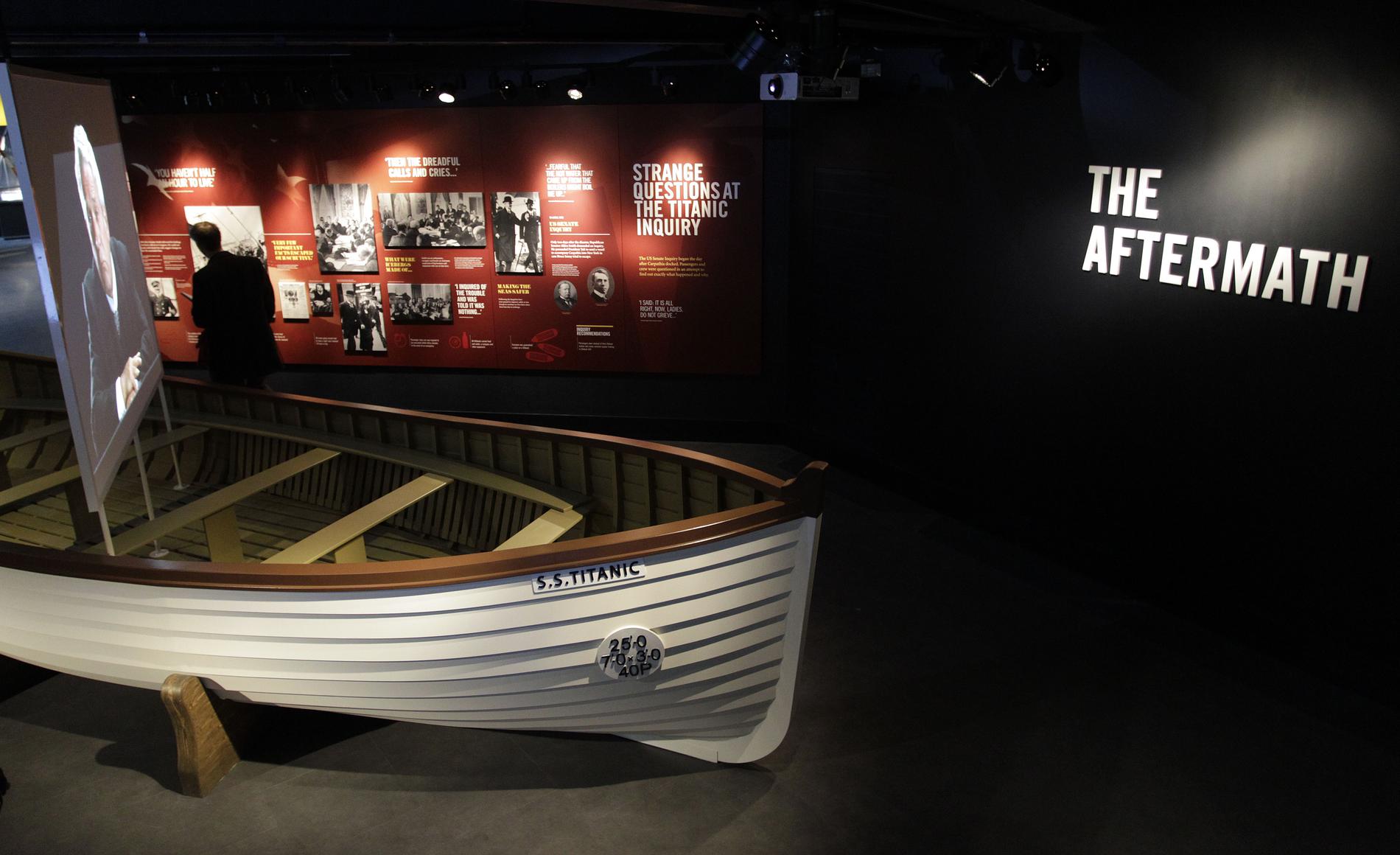 En replika av en livbåt finns också att beskåda på Titanic Belfast.