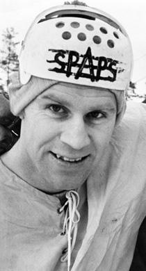 Sven Tumba – en av ishockey-Sveriges största. Tumba var med och vann tre VM-guld för Tre Kronor.
