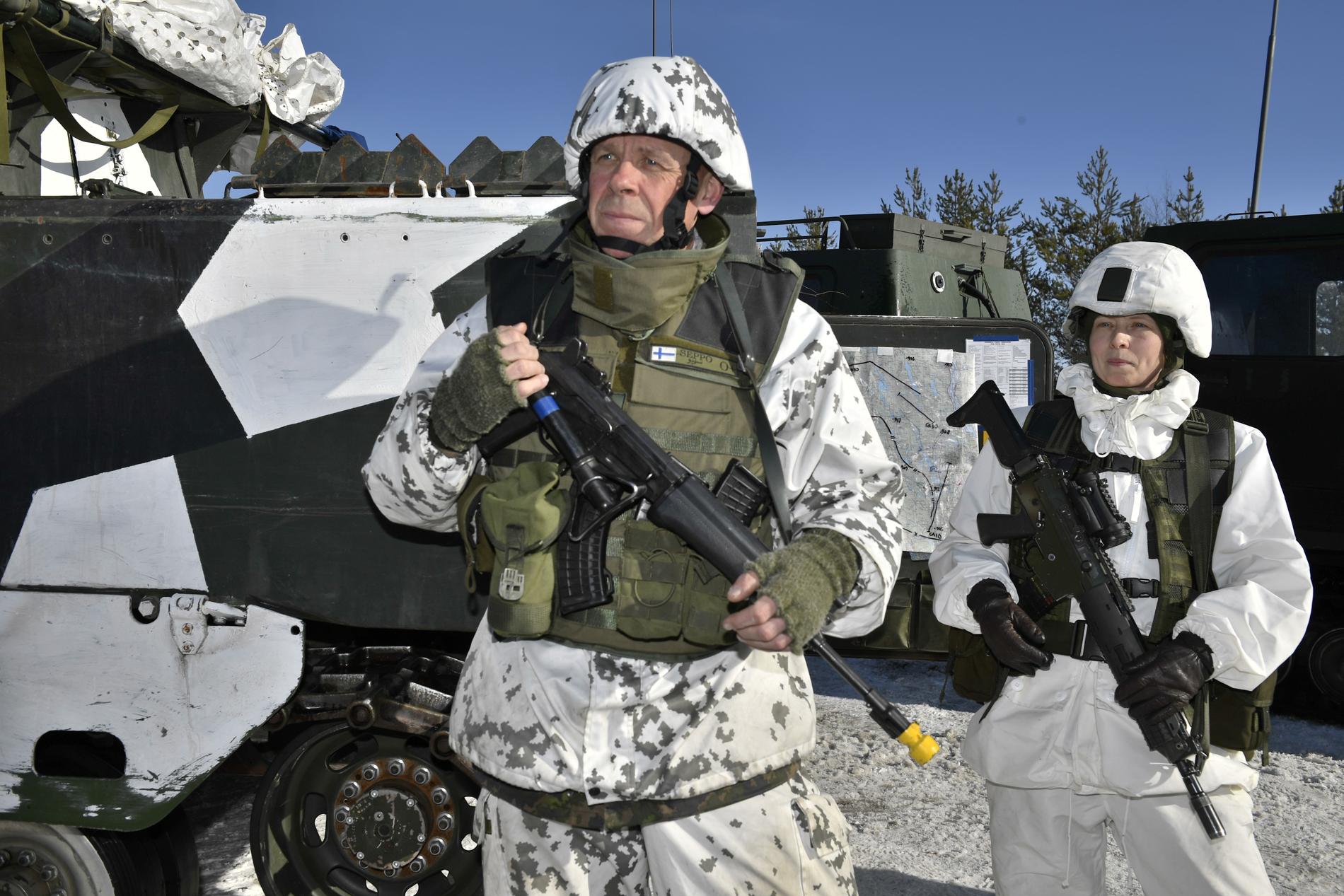 En finsk stridsgrupp förstärker den svenska brigaden vid arméövningen Northern Wind i östra Norrbotten 2019. Arkivbild