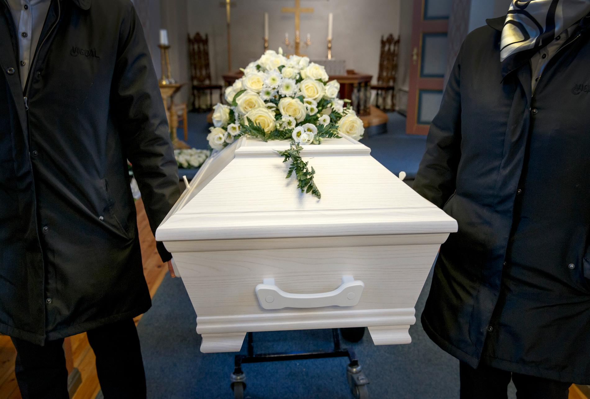 Begravningar kan strömmas digitalt på grund av coronaviruset. Arkivbild.
