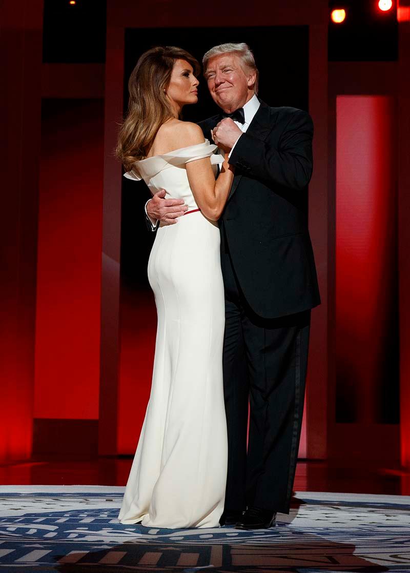 Melania och Donald Trump på installationsbalen den 20 januari.
