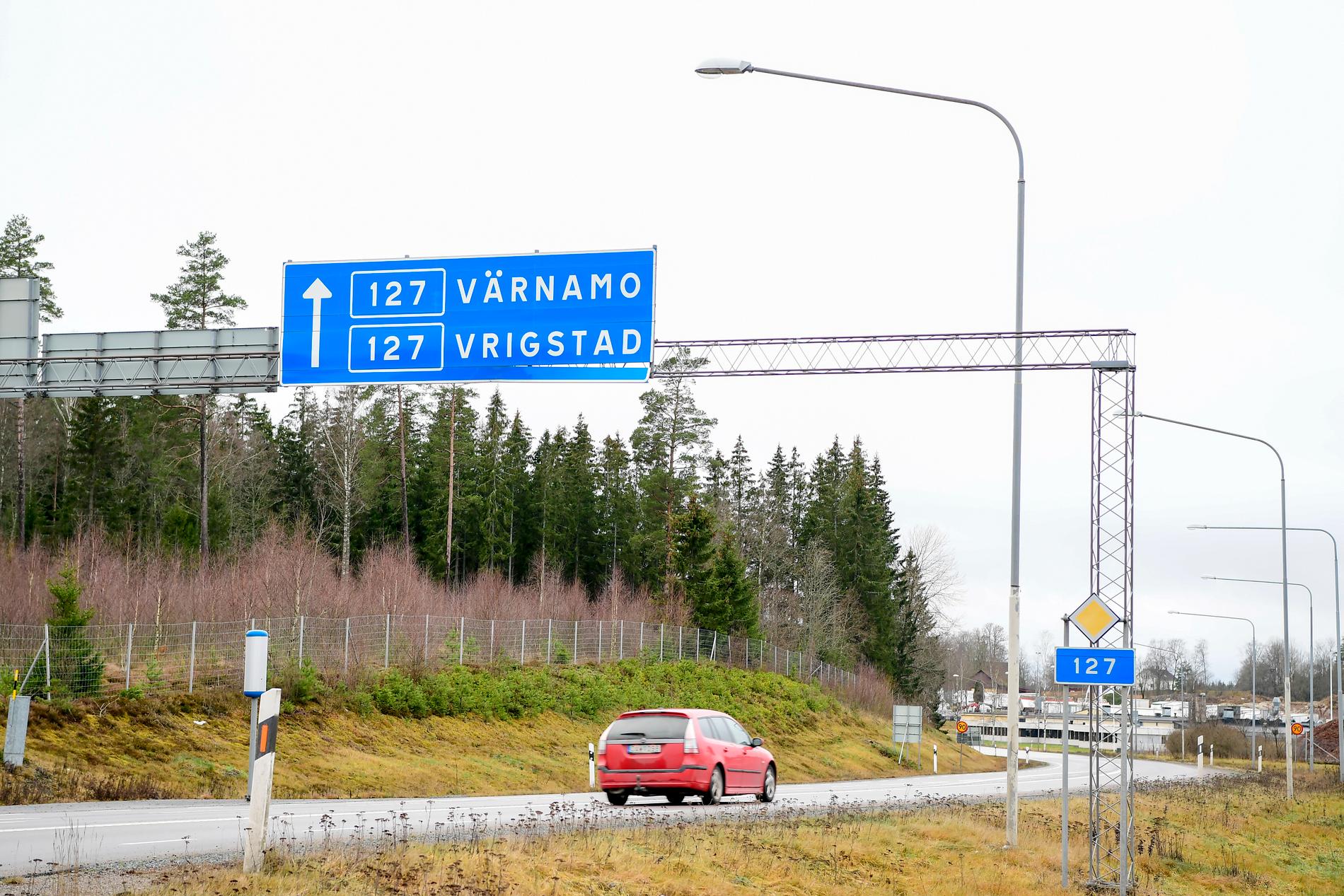 Olyckan inträffade på väg 127, öster om Sävsjö. Bilden visar inte olycksplatsen.