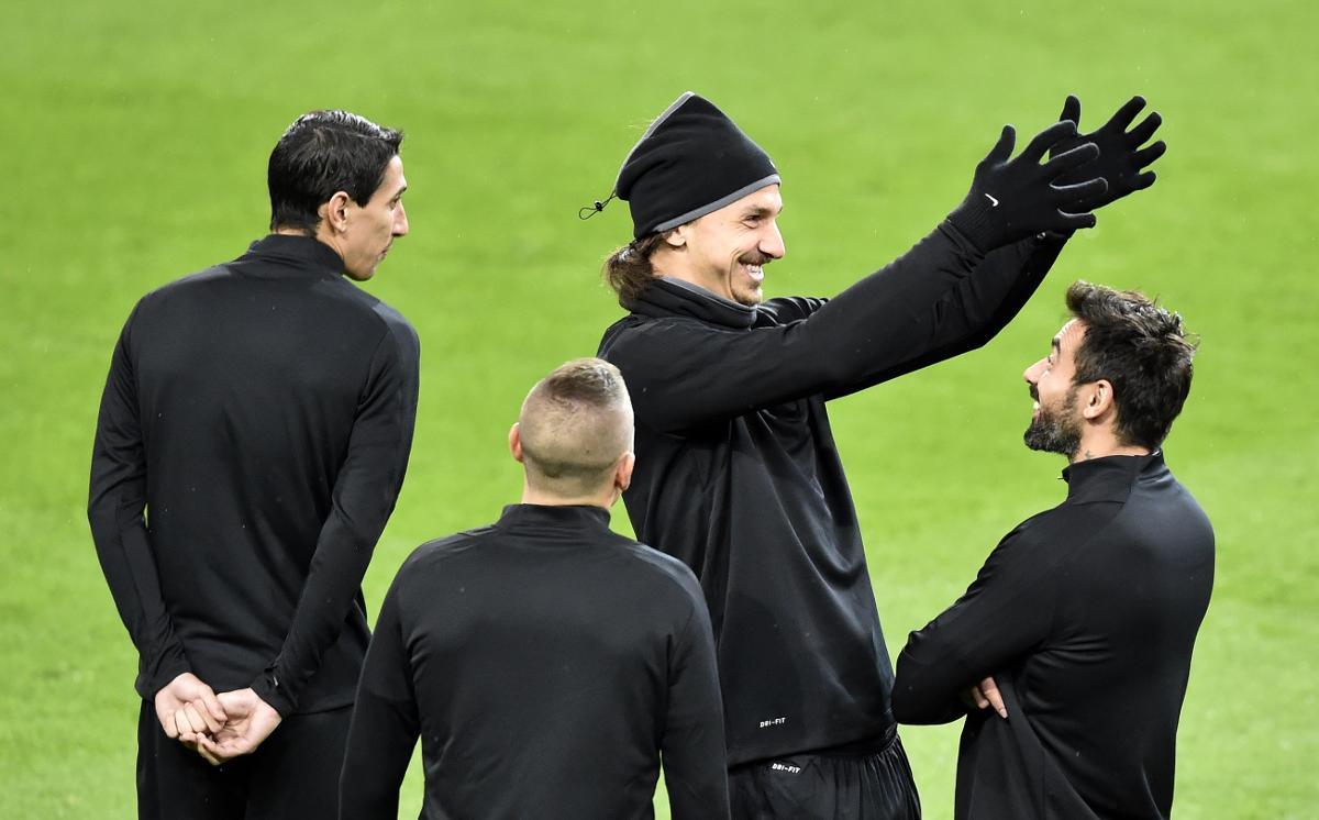 Är ifrågasattZlatan Ibrahimovic har haft en tung start på säsongen. I kväll väntar en viktig bortamatch mot Real Madrid.