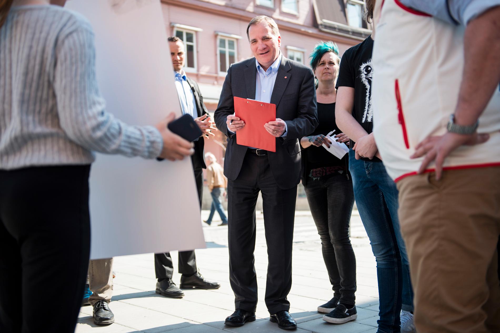 Statsministern och S-ledaren Stefan Löfven talar och går i förstamajtåget i Umeå i år och väntas ha med sig en nyhet med bäring på EU-parlamentsvalet. Arkivbild.