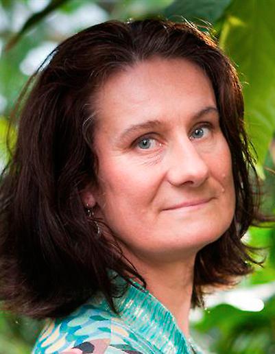 Helena Thorfinn är journalist och biståndsanalytiker. ”Innan floden tar oss” är hennes första roman.
Foto: NILLE LEANDER