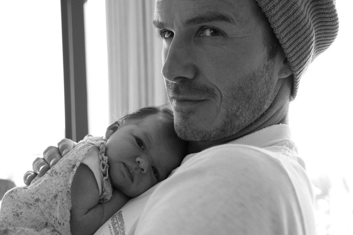 ”Väldigt stolt pappa” Även den här bilden lade Beckham nyligen upp på sin Facebooksida.