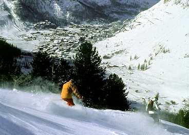 Franska skidorten Val d"Isère är ett populärt resmål, och hit arrangeras förstås resor i vinter.