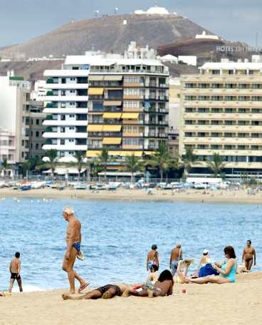Förra säsongen ångrade minst 150 svenska familjer att de köpt ett semesterboende på Kanarieöarna.