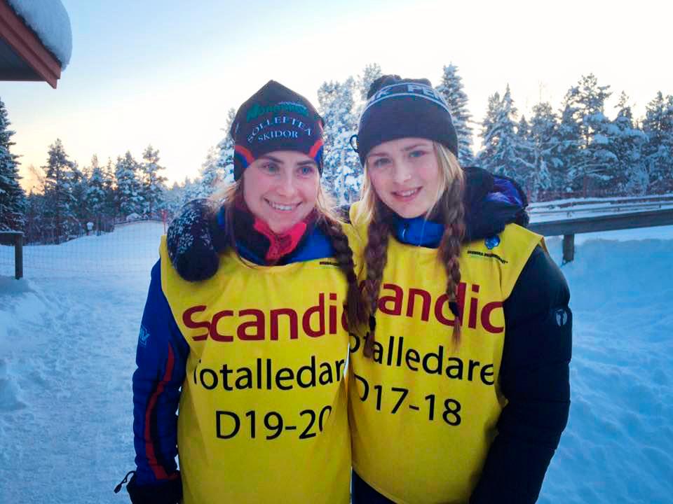 Klubbkompisarna sedan unga år, men nu lämnar Ebba Andersson Sollefteå där Frida Karlsson stannar.